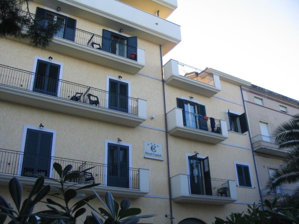 Hotel Capital Cupra Marittima Exterior foto